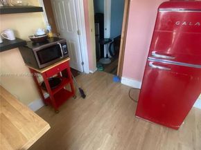 2239 Sheridan St, Hollywood FL 33020