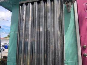 2239 Sheridan St, Hollywood FL 33020