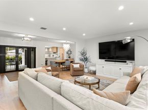 10560 NE 2nd Ct, Miami Shores FL 33138