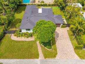 10560 NE 2nd Ct, Miami Shores FL 33138