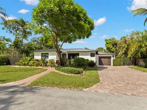 10560 NE 2nd Ct, Miami Shores FL 33138