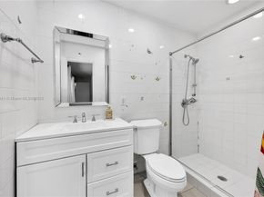 8861 SW 85th St, Miami FL 33173