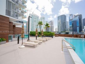 350 S Miami 1709, Miami FL 33130