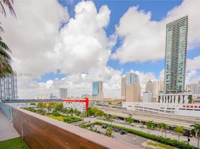 350 S Miami 1709, Miami FL 33130