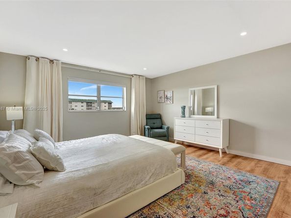 4750 NW 22nd Ct 404, Lauderhill FL 33313