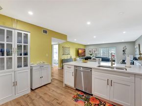 4750 NW 22nd Ct 404, Lauderhill FL 33313