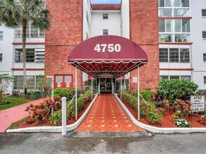 4750 NW 22nd Ct 404, Lauderhill FL 33313