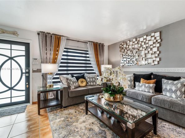 8065 W 14th Ct, Hialeah FL 33014