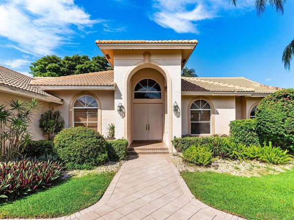 17571 Bocaire Way, Boca Raton FL 33487