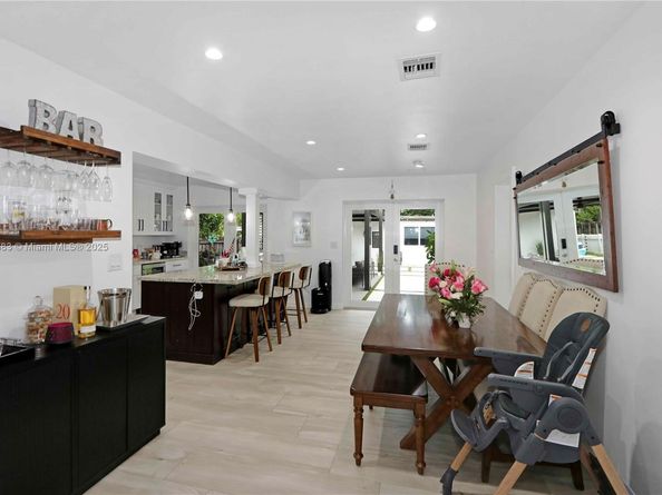 6521 SW 31st St, Miami FL 33155