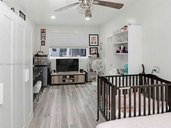 6521 SW 31st St, Miami FL 33155