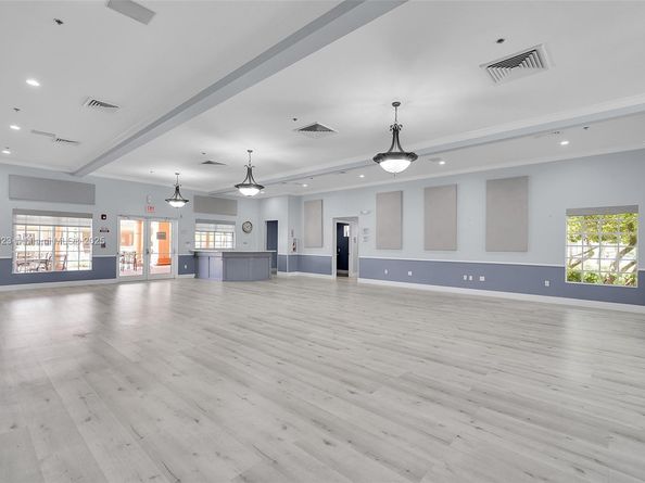 19323 SW 55th St, Miramar FL 33029