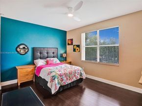 19323 SW 55th St, Miramar FL 33029