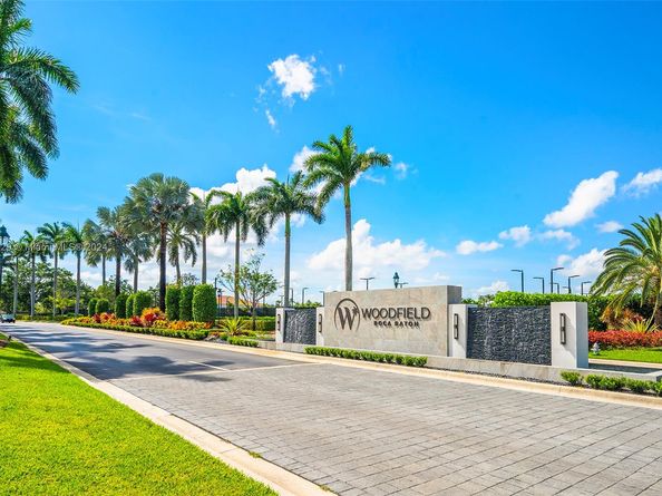 6071 NW 43rd Ter, Boca Raton FL 33496