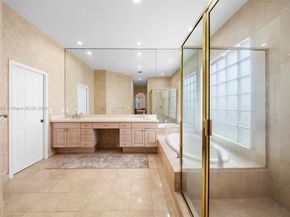 6071 NW 43rd Ter, Boca Raton FL 33496