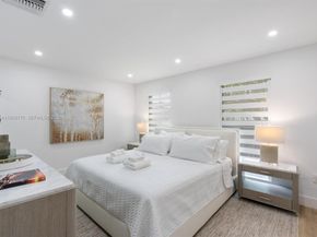 301 88th St, Surfside FL 33154