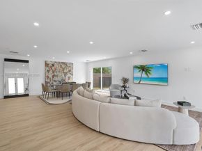 301 88th St, Surfside FL 33154