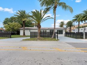 301 88th St, Surfside FL 33154