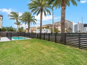 301 88th St, Surfside FL 33154