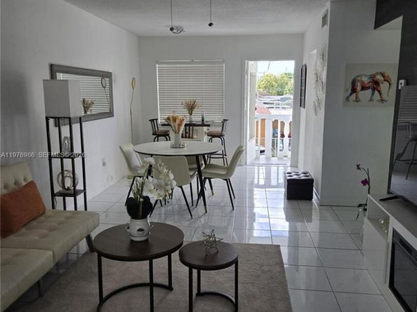 6560 Winfield Blvd 205, Margate FL 33063