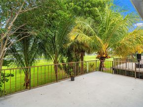 19828 Bob O Link Dr, Hialeah FL 33015