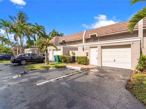 19828 Bob O Link Dr, Hialeah FL 33015