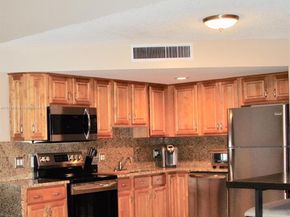 49 Deer Creek Rd E105, Deerfield Beach FL 33442