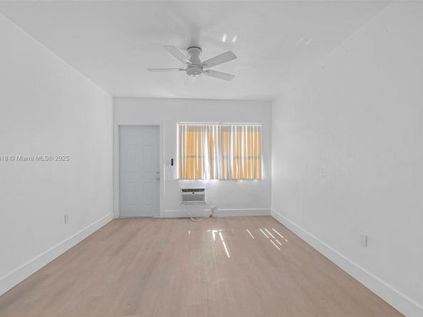 1315 NE 146th St, Miami FL 33161