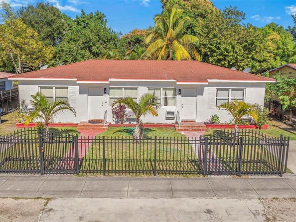 1315 NE 146th St, Miami FL 33161