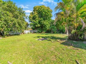 1315 NE 146th St, Miami FL 33161