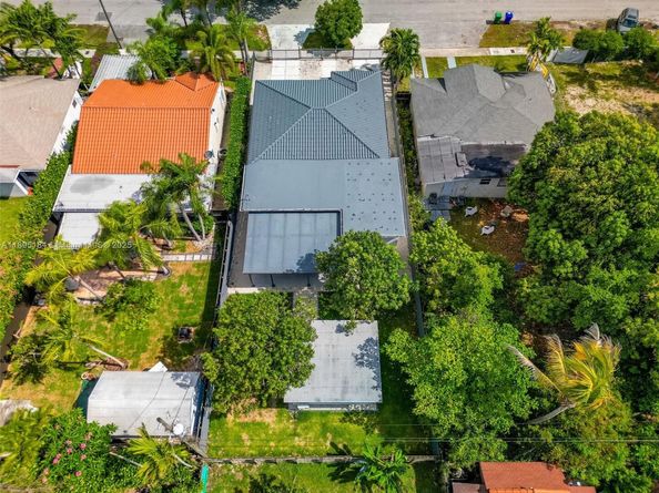 2940 SW 12th St, Miami FL 33135