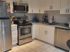 4270 NW 89th Ave 104, Coral Springs FL 33065