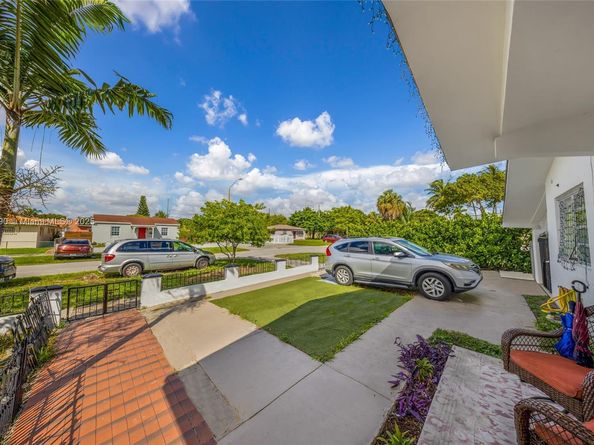 1515 NW 33rd Ave, Miami FL 33125