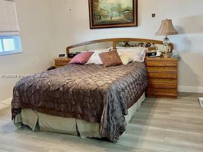 364 NE 25th Pl 103, Homestead FL 33033