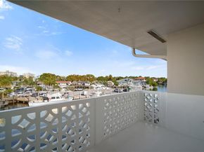 13105 Ixora Ct 302, North Miami FL 33181