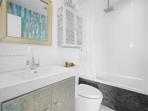 13105 Ixora Ct 302, North Miami FL 33181