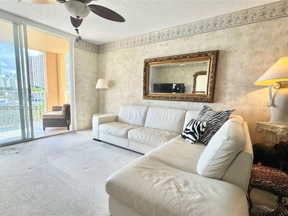 19877 E Country Club Dr 3408, Aventura FL 33180