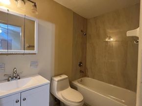 1581 NE 117 St, Miami FL 33161