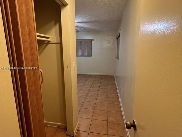 1581 NE 117 St, Miami FL 33161