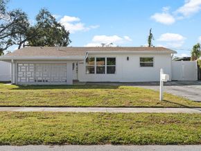 6340 Coolidge St, Hollywood FL 33024