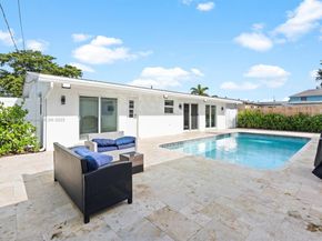 6340 Coolidge St, Hollywood FL 33024