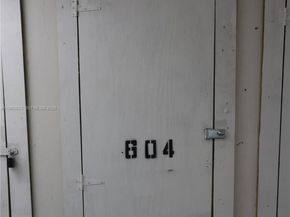 Undisclosed Address #A11965623, Hollywood FL 33021