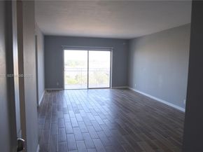 Undisclosed Address #A11965623, Hollywood FL 33021