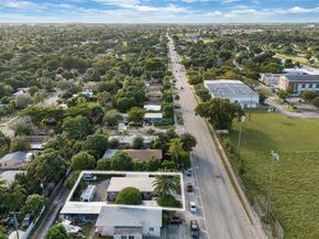 740-742 135 St, North Miami FL 33168