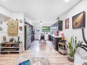 740-742 135 St, North Miami FL 33168