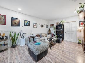 740-742 135 St, North Miami FL 33168