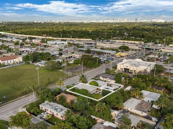 740-742 135 St, North Miami FL 33168