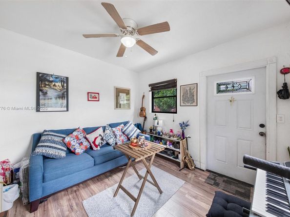 740-742 135 St, North Miami FL 33168