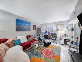 740-742 135 St, North Miami FL 33168