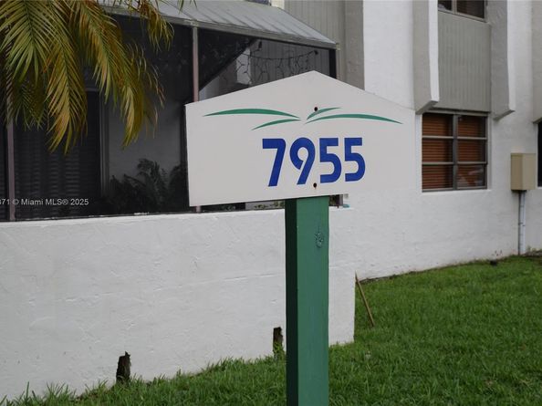 7955 SW 104th St 203D, Miami FL 33156